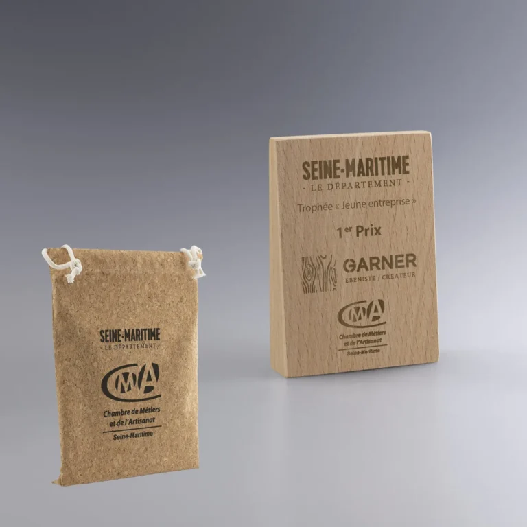 Trophée Trapèze en Bois gravé au laser